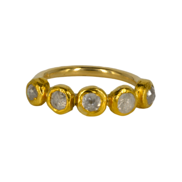 Gouden ring 5 witte roosdiamanten